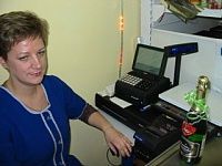 На фото изображен ПРОДУКТОВЫЙ МАГАЗИН (г.Семенов, Нижегородская обл.)